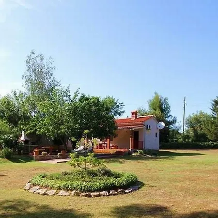 Prázdninový dům Holiday House Adam Medulin