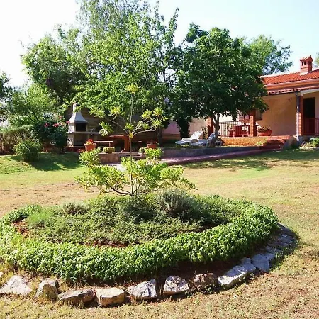 Prázdninový dům Holiday House Adam *